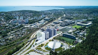 Zaglądamy na budowę największej inwestycji biurowej w Gdyni [FILM]