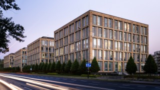 Cztery firmy na dłużej z biurem nad Jeziorem Maltańskim w Poznaniu