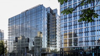 Sprzedaż biurowca Equator IV w Warszawie