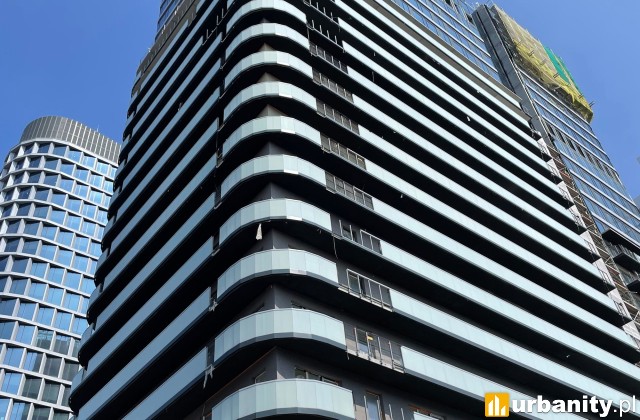 W budowie znajduje się wieża Global Apartments, fot. Cavatina Holding