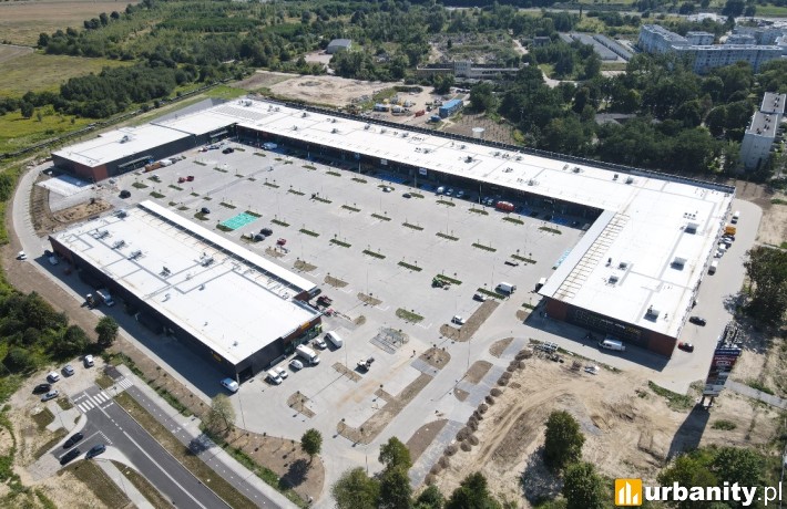 Nowy park handlowy w Gorzowie na chwilę przed oficjalnym otwarciem, fot. BIG Gorzów