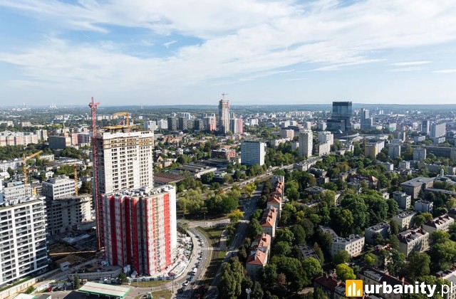 Rośnie wieża inwestycji Atal Sky+ w Katowicach, fot. Atal