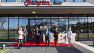 Innowacyjny i proekologiczny - taki jest nowy hotel Hampton by Hilton przy krakowskim lotniku