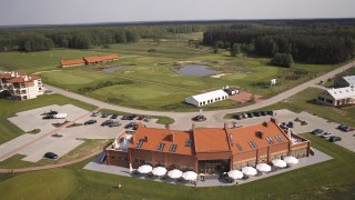 Sobienie Królewskie Golf & Country Club