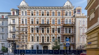 Kamienice przy Foksal odzyskały swój dawny blask