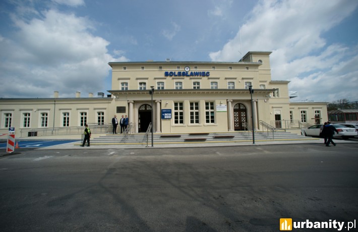 Odnowiony dworzec w Bolesławcu