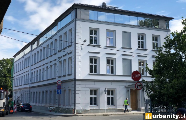 Kamienica przy Legionów 6 w Bielsku-Białej