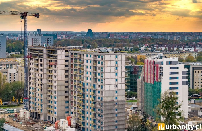 Wiecha na trzecim budynku osiedla Nowych Kosmonautów