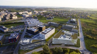 Nowe biurowce w kompleksie Dot Office w Krakowie