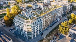 Kolejne gotowe mieszkania w dużej inwestycji w ścisłym centrum Łodzi