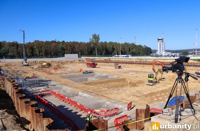 Kamień węgielny pod budowę Terminalu T6 w Kraków Airport, fot. Mostostal Warszawa