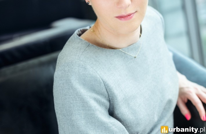 Agnieszka Kołat, Dyrektor w Dziale Rynków Kapitałowych Nieruchomości Handlowych w JLL