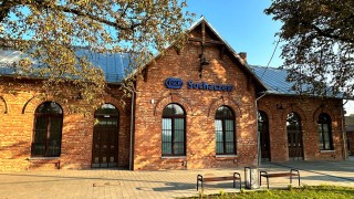 Neorenesansowy dworzec w Sochaczewie przeszedł modernizację