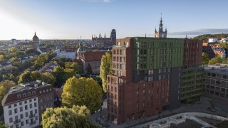 Inwestycje premium na Pomorzu: wysoka wieża w Gdańsku i kameralny projekt w Sopocie