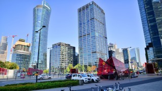 Belgowie kupili działkę w centrum Warszawy pod budowę luksusowych apartamentów