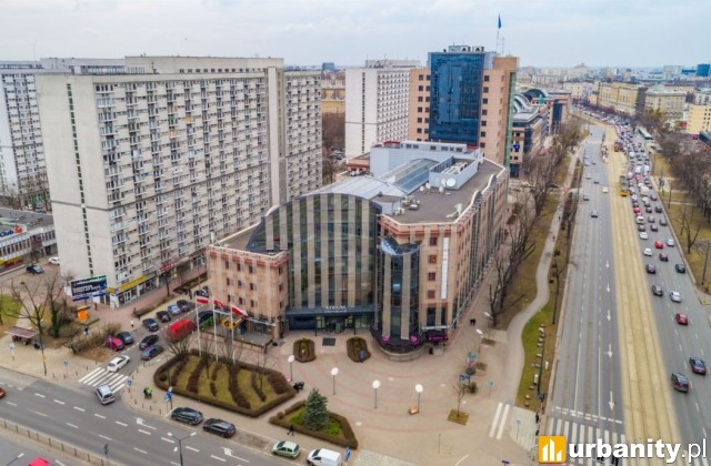 Tak wygląda biurowiec, w miejsce którego powstanie wieżowiec Upper One, fot. materiały prasowe