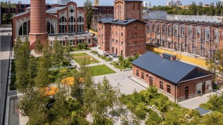 Nowe lofty gotowe, parking rośnie. Historyczne imperium Scheiblera zmienia się w nową część miasta