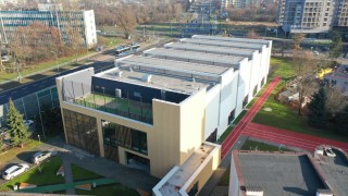 Gotowa hala sportowa przy Szkole Podstawowej nr 151 w Krakowie