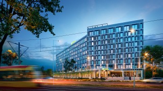 Holiday Inn Warszawa Sobieskiego, wizualizacja, wiz. materiały inwestora