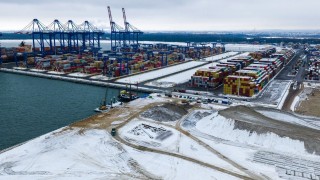 Terminal instalacyjny T5 - postęp prac, fot. pgebaltica.pl