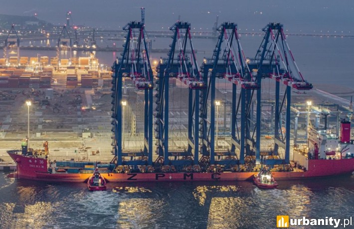 Dostarczone suwnice nabrzeżowe w porcie Baltic Hub, fot. PFR