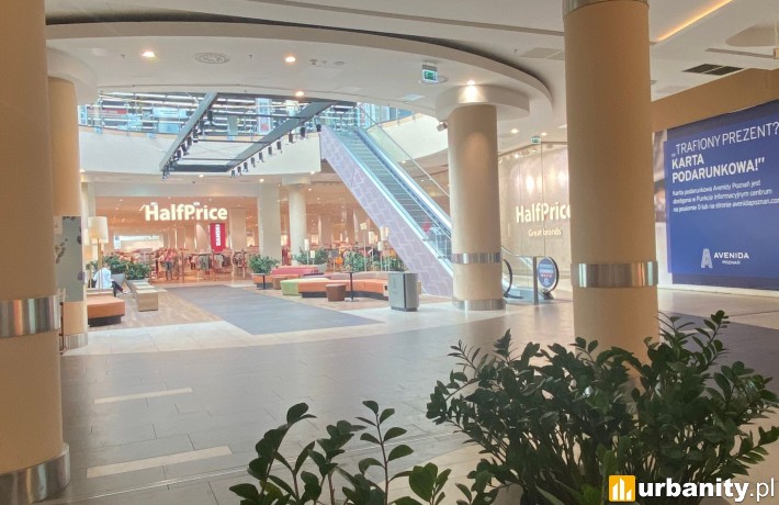 Otwarty sklep HalfPrice w centrum handlowym Avenida, fot. materiały prasowe
