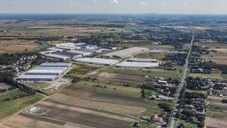 W regionie planowanego Centralnego Portu Komunikacyjnego powstanie kolejny gigant