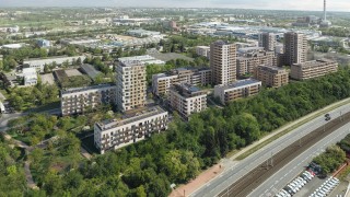 Ponad tysiąc mieszkań na dawnym terenie przemysłowym. Tak powstaje praski Habitat