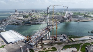 Nowy Harbor Bridge – inżynieryjny gigant nad kanałem portowym Teksasu