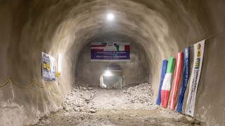 Historyczny moment na budowie tunelu Brenner. Nastąpiło przebicie na granicy państw