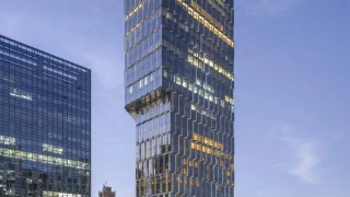 Cloud Tower już gotowy. Ponad 210-metrowy wieżowiec zmienił panoramę zachodniej części miasta