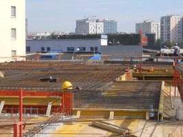 stawianie ścian II piętra.