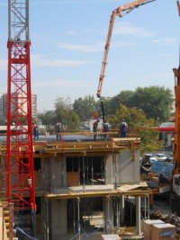 stawianie ścian II piętra.