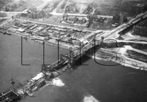 1946