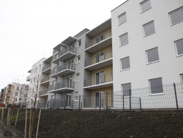 Budynek J2
