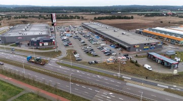zdjęcie Park handlowy Multishop