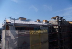 BUDYNEK M2 POKRYCIE DACHU