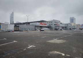 działka, na której stanie kompleks wielofunkcyjny