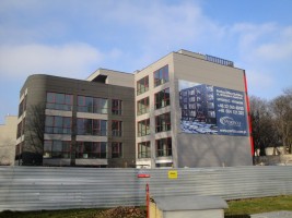 zdjęcie Portico Office Building