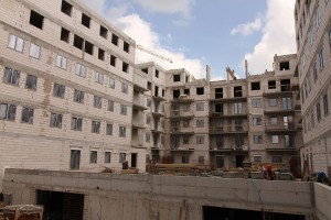 ocieplanie budynku, instalacje i tynki zewnętrzne