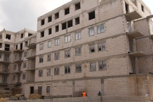 ocieplanie budynku, instalacje i tynki zewnętrzne