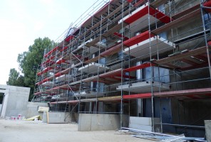 otynkowane balkony od strony południowo-zachodniej
