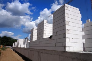 powstaje pierwsza kondygnacja