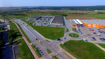 zdjęcie Park handlowy Multishop