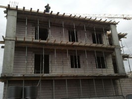 gotowe II piętro budynku