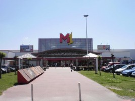 zdjęcie Centrum Handlowe M1