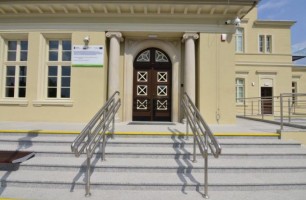 zdjęcie Dworzec kolejowy PKP