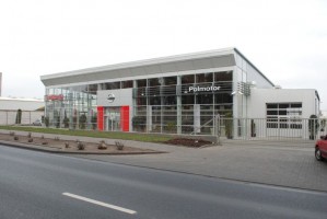 zdjęcie Nissan Polmotor
