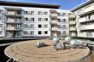 i etap - prace wykończeniowe, głównie wokół budynku