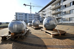 i etap - prace wykończeniowe, głównie wokół budynku
